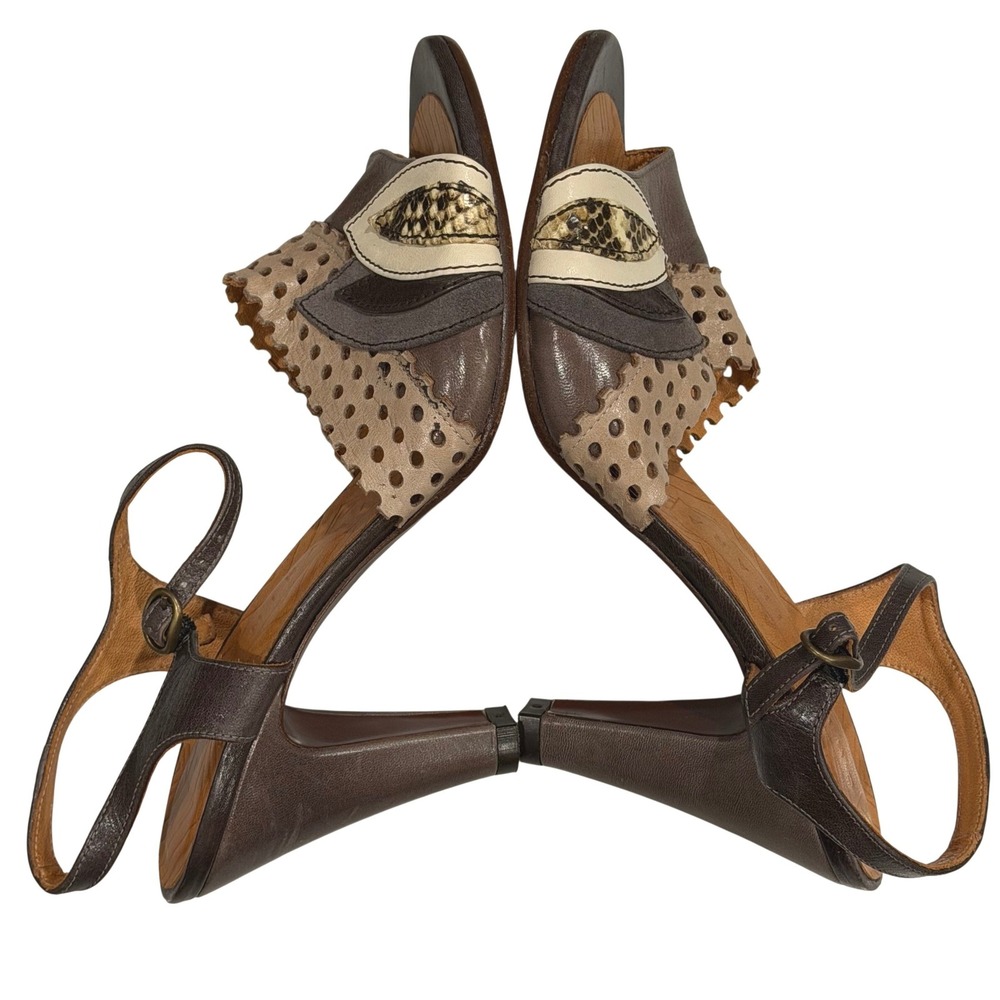 Chie Mihara Vulcano Heel Strap Sandal Womens 8.5 Brown Taupe Perforated Leather - Picture 7 of 16